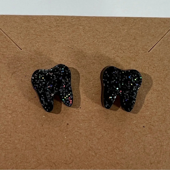 Glitter Tooth Stud Earrings - Picture 2 of 4